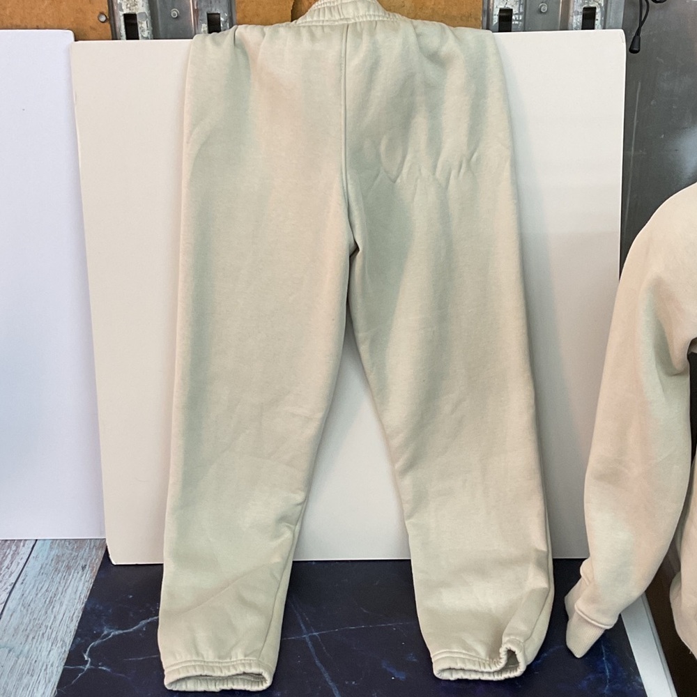Under Armour Khaki Hoodie and Joggers Set Size M - Picture 4 of 7